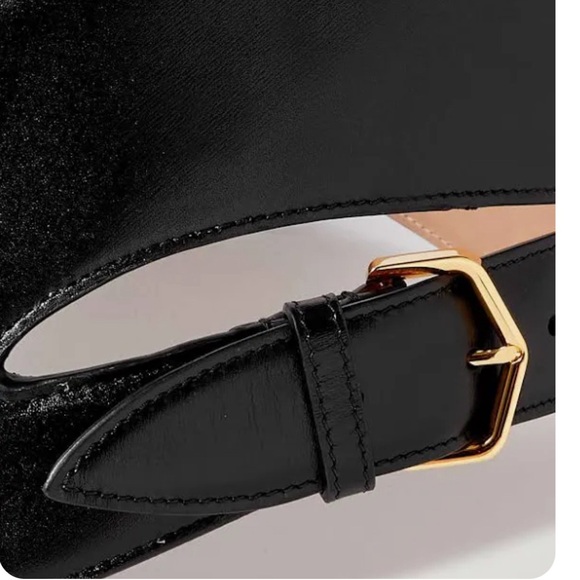 New ALAÏA cutout leather waist belt - Picture 9 of 10